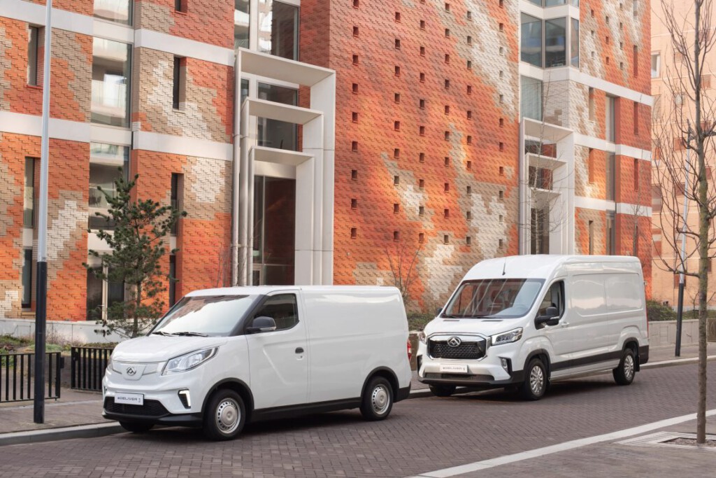 Maxus elektrische bedrijfswagens op straat